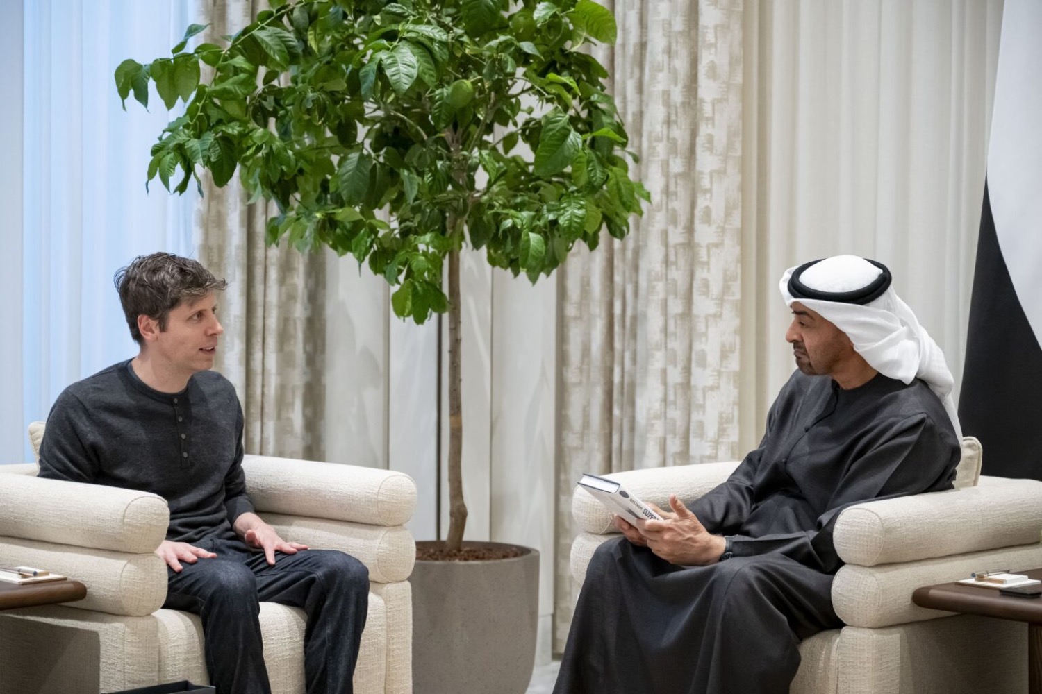 UAE and OpenAI Forge AI Alliance | Investment Implications | Die Geissens Real Estate | Luxus Immobilien mit Carmen und Robert Geiss – Die Geissens in Dubai